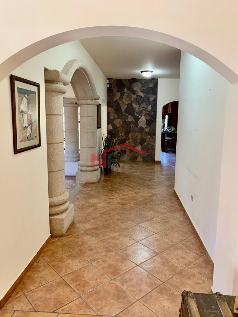 Casa en Venta en Ciudad Obregon Misioneros 4 recámaras 4 5 baños