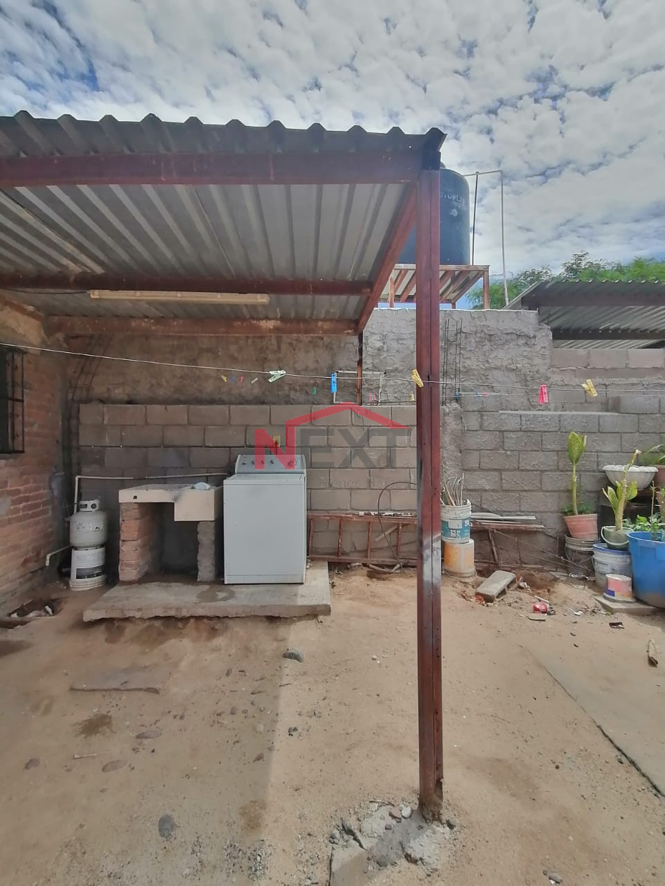 Casa en Venta en Hermosillo López Portillo 4 recámaras 2 0 baños