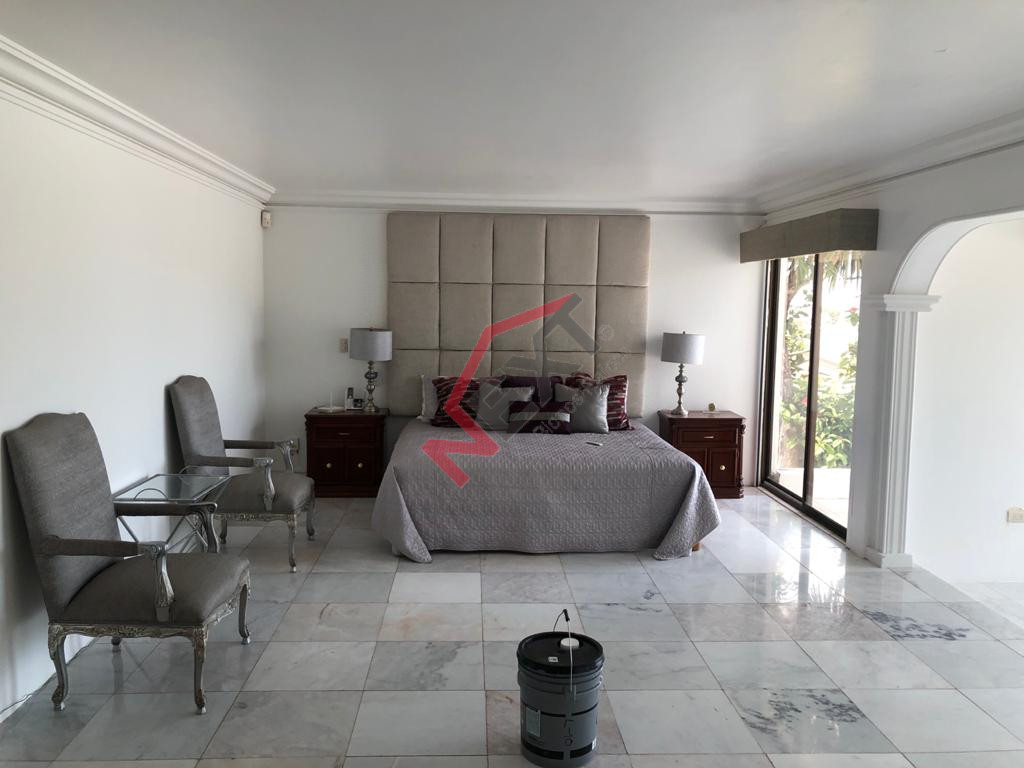 Casa en Venta en Heroica Guaymas  , Lomas Miramar, , 4 recámaras, 5.0 baños, 719.00 m2 terreno, 999.00 m2 construcción