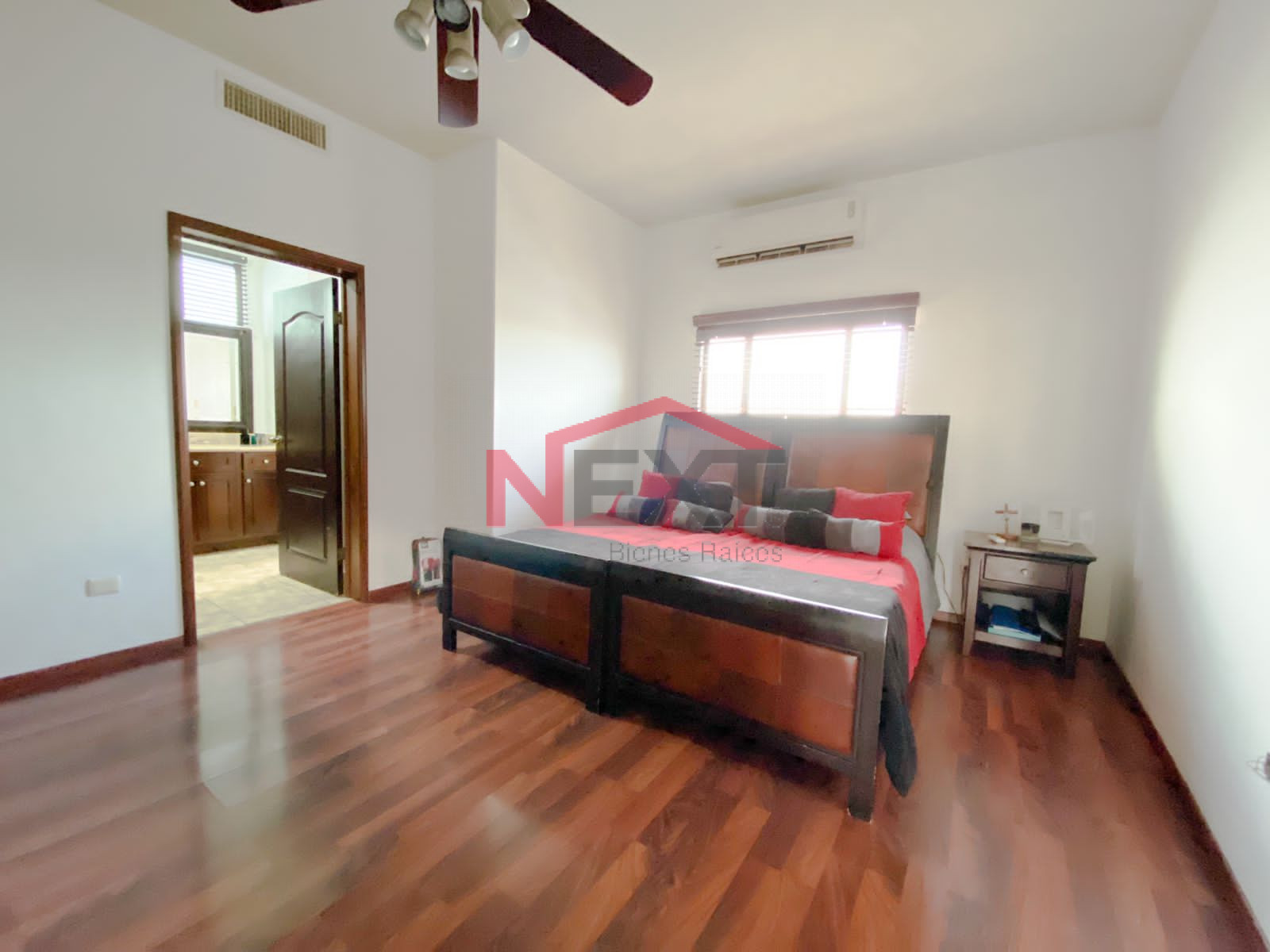 Casa en Venta en Hermosillo , Loreto, , 3 recámaras, 4.5 baños, 475.00