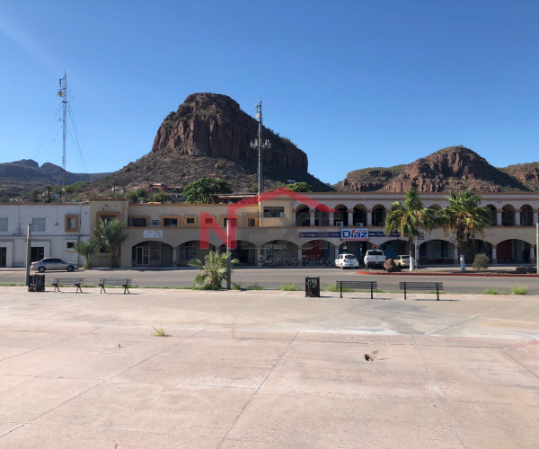 Plaza Comercial / Hotel en Venta en Guaymas. Oportunidad para inversionistas.