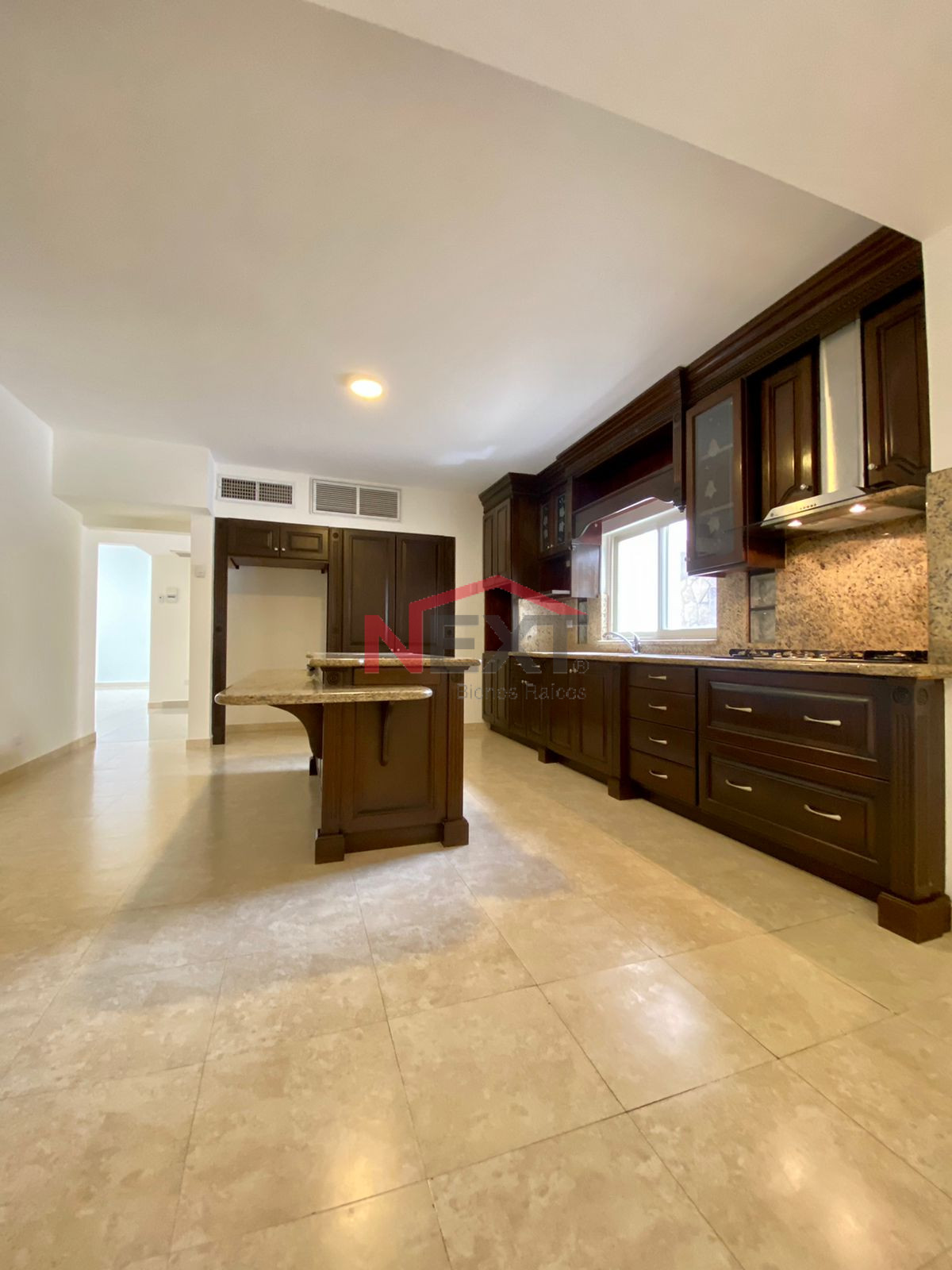 Casa en Venta en Hermosillo , La Paloma Residencial I, , 3 recámaras, 4