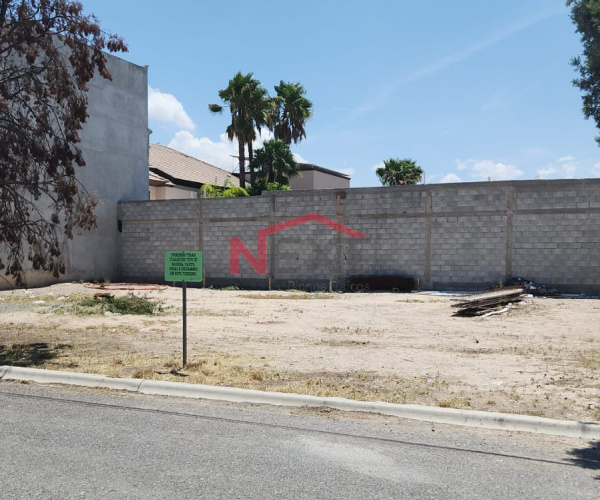 SE VENDE TERRENO EN EL FRACCIONAMIENTO LAS CABAÑAS