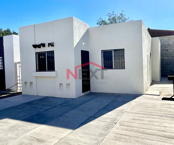 CASA EN VENTA EN BAHÍA DE KINO