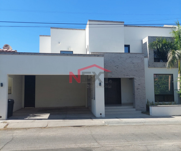 CASA EN VENTA EN DORADO RESIDENCIAL