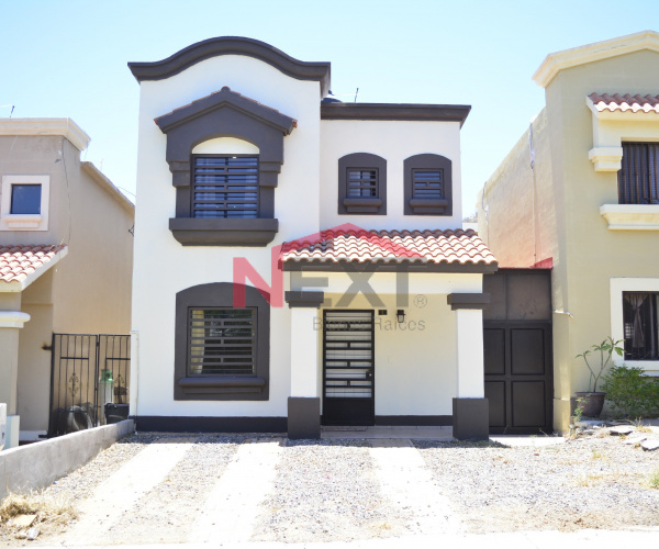 CASA EN VENTA LOS ENCINOS RESIDENCIAL