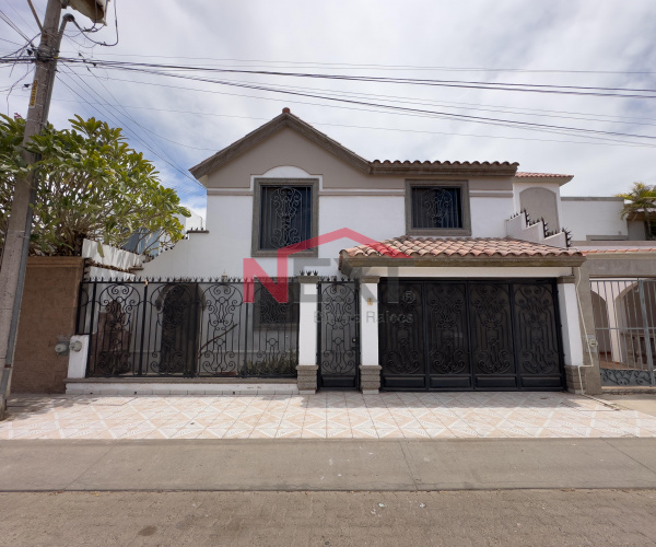 CASA EN VENTA EN COL. VILLA ITSON