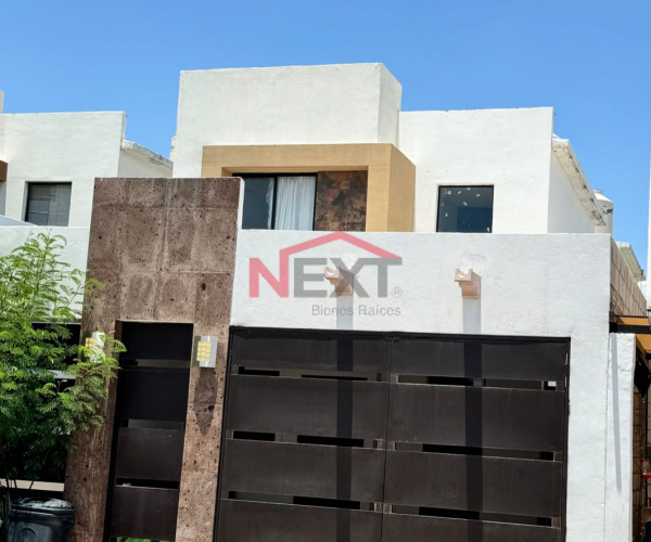 CASA EN VENTA EN BICENTENARIO RESIDENCIAL