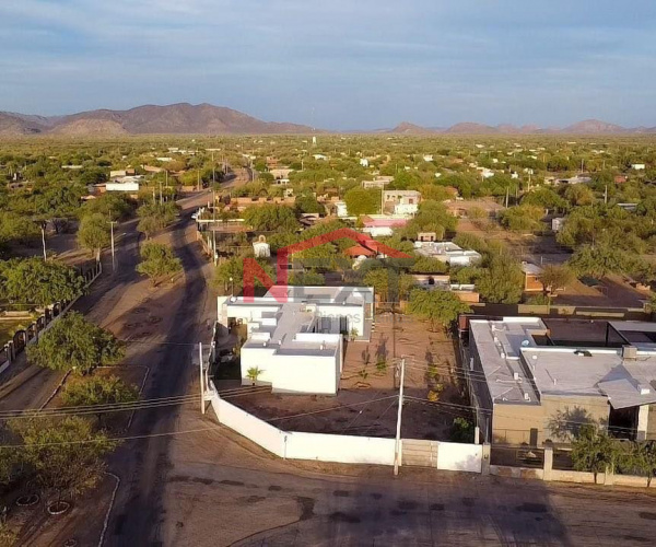 CASA EN RENTA EN REAL DEl 14