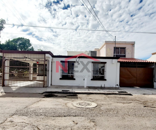 CASA EN RENTA EN COL. FUENTES DEL MEZQUITAL