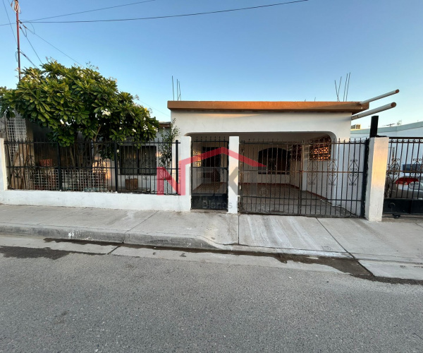 CASA EN VENTA EN COL. MIGUEL HIDALGO