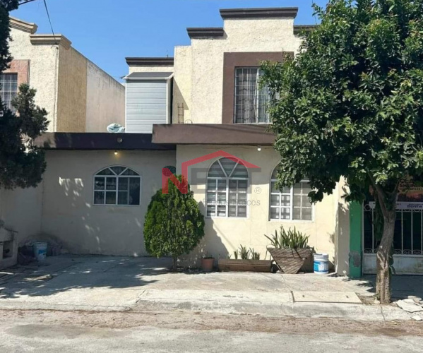 CASA EN VENTA EN VILLAS DE SANTA MARIA ZONA INDUSTRIAL