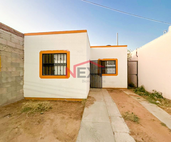 CASA EN VENTA EN COL. NUEVA PALMIRA