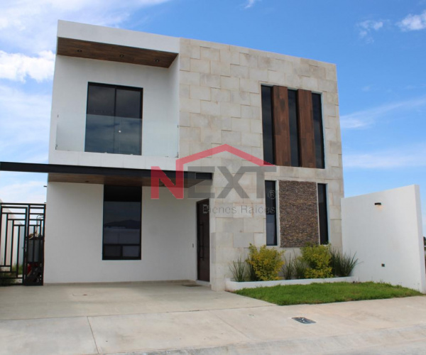 🏡  Casa en Venta en Valle Fontana , propiedad de 225 m² de construcción sobre un terreno de 210 m²