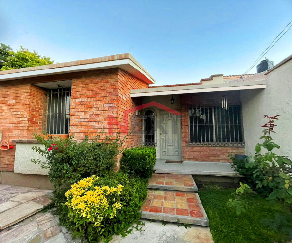 CASA EN RENTA AMUEBLADA EN ZONA NORORIENTE