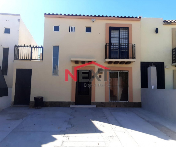 CASA EN RENTA LAS PROVINCIAS RESIDENCIAL