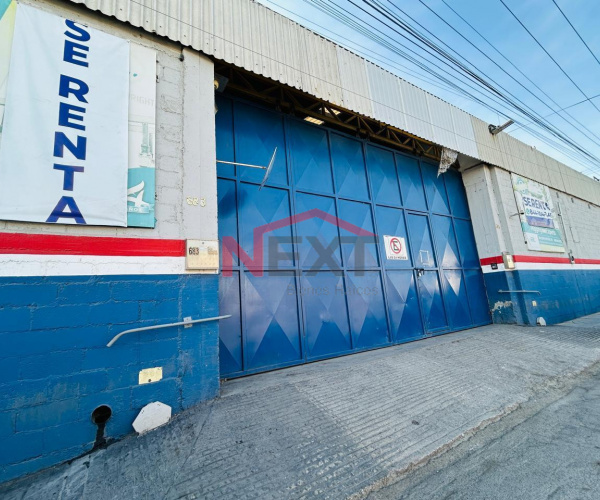 BODEGA CON OFICINAS EN RENTA COL. LA SALLE