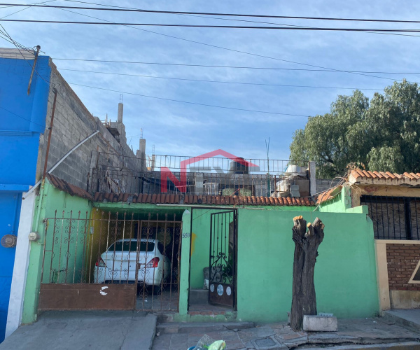 CASA EN VENTA AL SUR DE LA CIUDAD