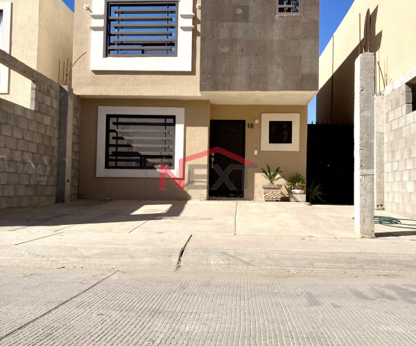 CASA EN RENTA EN TOPACIO RESIDENCIAL