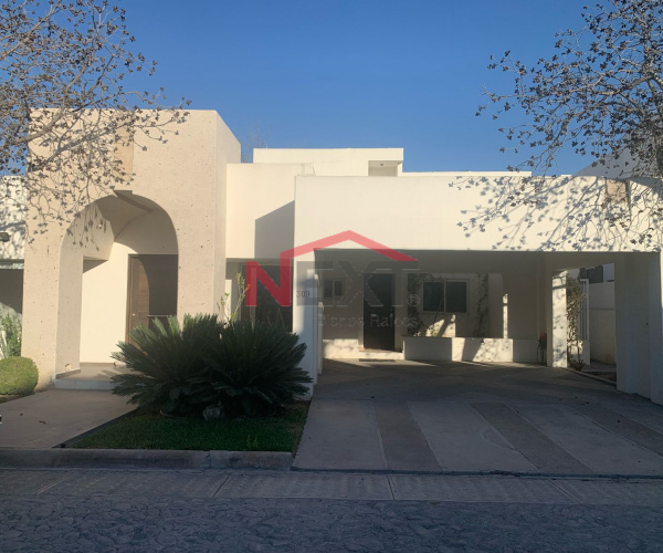 CASA EN VENTA EN RESIDENCIAL SAN ALBERTO