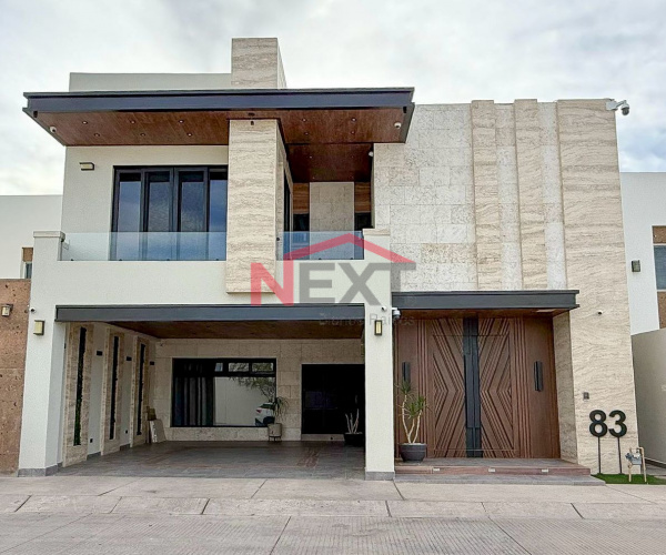 CASA EN VENTA SECC. ALMAR LA CORUÑA RESIDENCIAL
