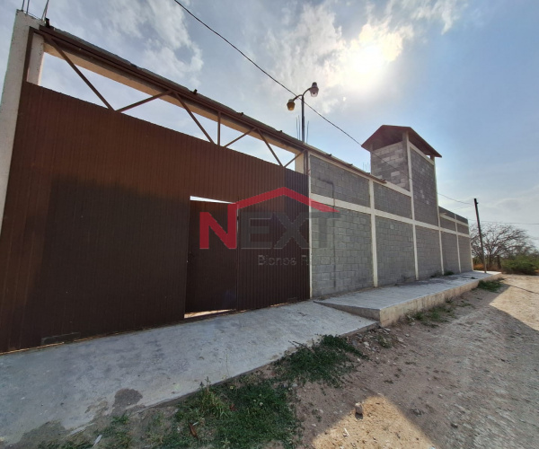 TERRENO EN VENTA CON PALAPA