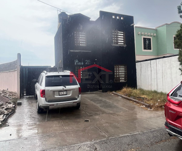 casa en renta PArajes de los pino