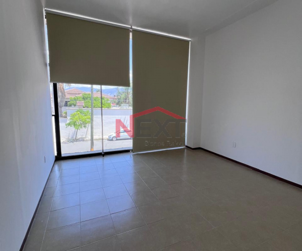 Consultorio en Clinica Cumbres #14