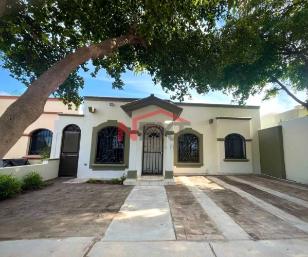 CASA EN RENTA EN FRACC. CAPISTRANO