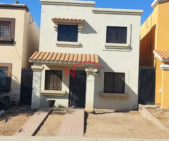 CASA EN RENTA EN URBI VILLA DEL REY