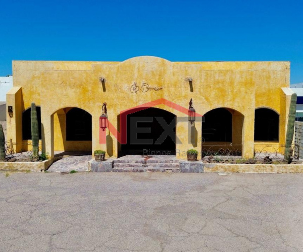 SE RENTA LOCAL COMERCIAL EN SAN CARLOS, SONORA.