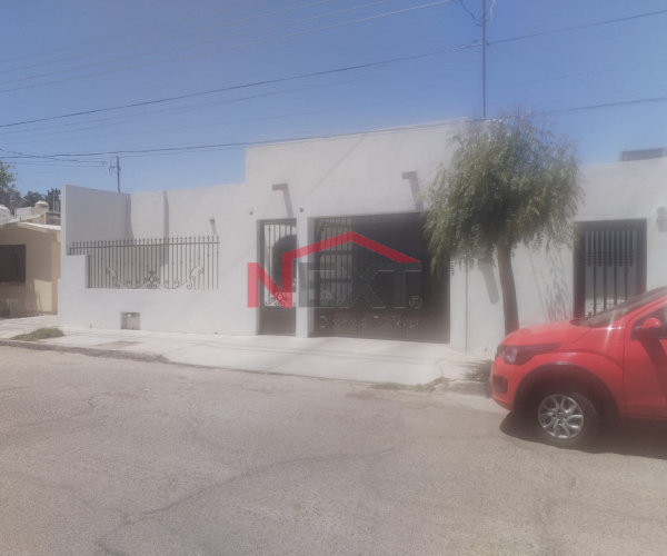 CASA EN RENTA EN LOMAS PITIC