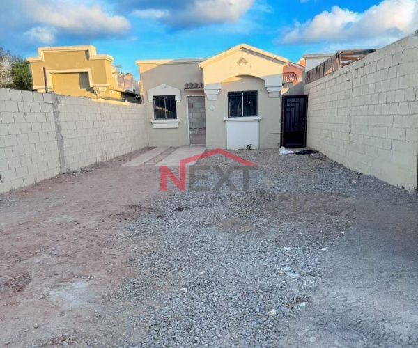CASA EN VENTA EN PUERTA REAL RESIDENCIAL