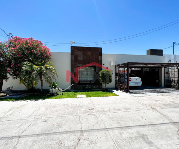 CASA EN VENTA EN COL. VILLA SATELITE