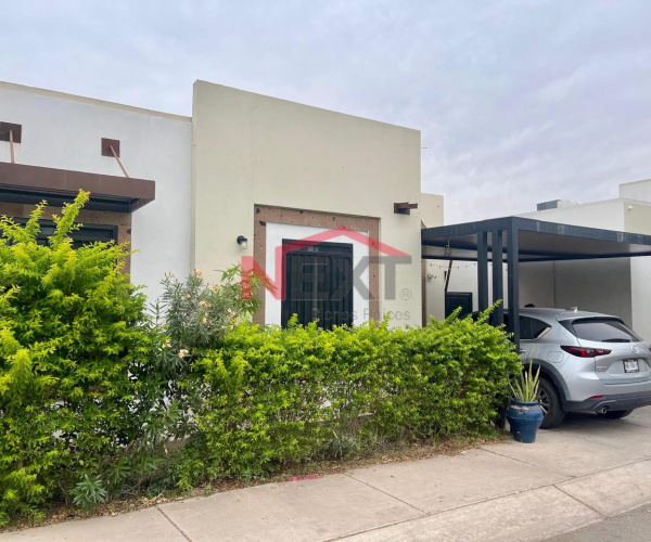 CASA EN VENTA EN RIVELLO RESIDENCIAL
