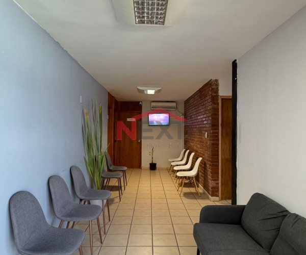 CONSULTORIO EN RENTA EN COL. CENTENARIO