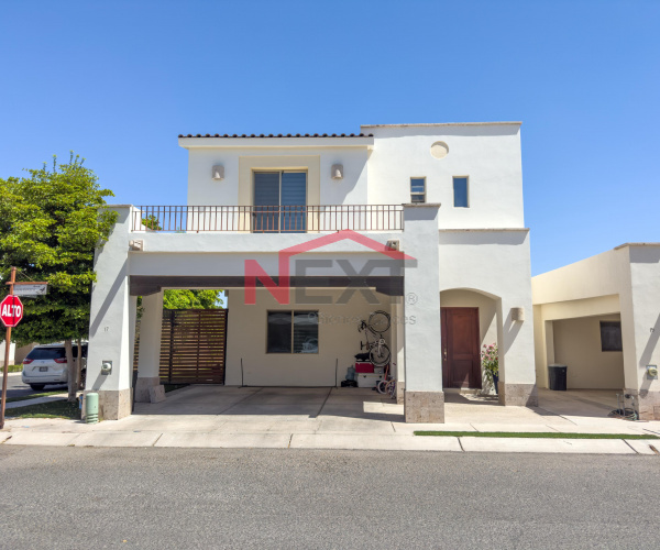 CASA EN VENTA EN LA ENCANTADA RESIDENCIAL