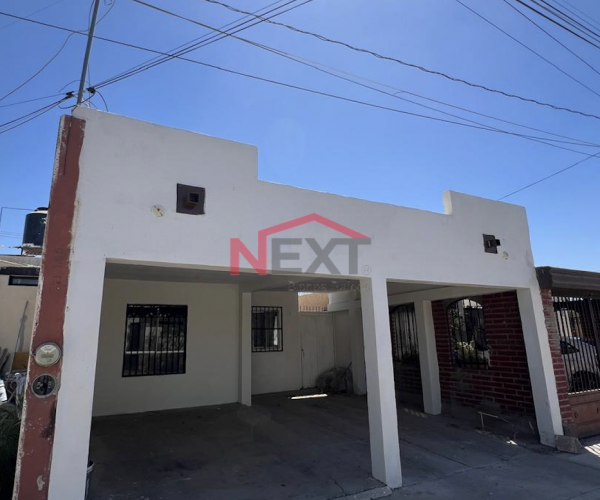 CASA EN VENTA EN FRACC. PUEBLITOS