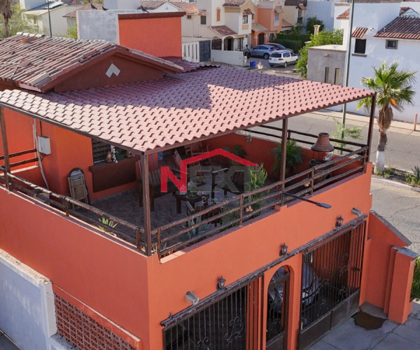 CASA EN RENTA EN PUERTA REAL RESIDENCIAL