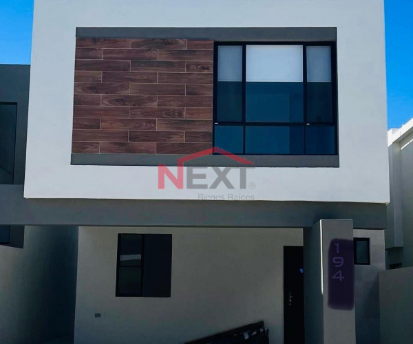 VENTA DE CASA EN FRACCIONAMIENTO VISALTA