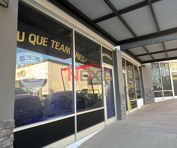 LOCAL COMERCIAL EN RENTA EN PLAZA PROGRESO