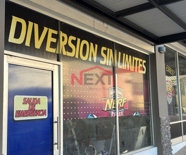 LOCAL COMERCIAL EN RENTA EN PLAZA PROGRESO