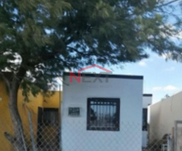 CASA EN RENTA COL. LA CHOLLA