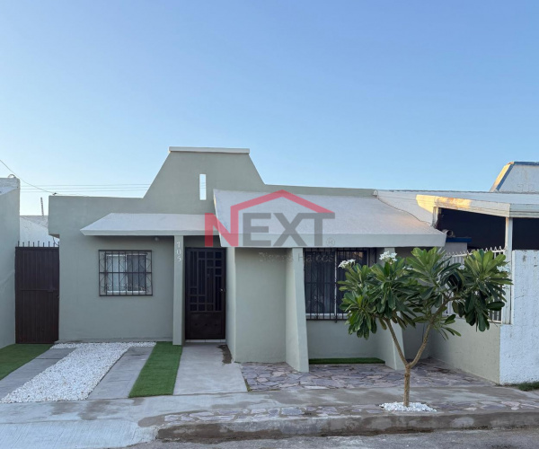 CASA EN VENTA EN VILLA FONTANA