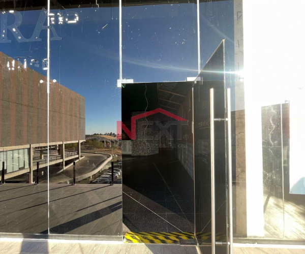 LOCAL EN VENTA EN PLAZA ANDENES