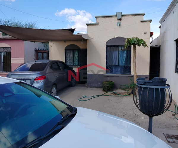 CASA EN VENTA EN VILLA DEL REAL