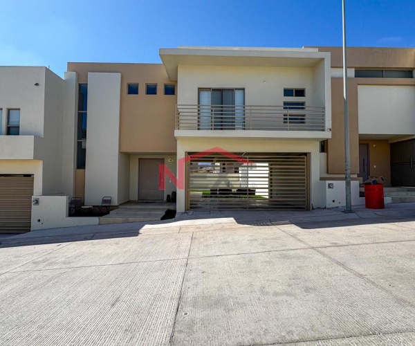 Casa en Venta Vistas del Country / Lote 8