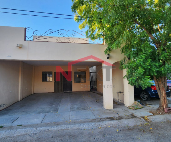 CASA EN VENTA EN COL. VILLAS DEL SUR