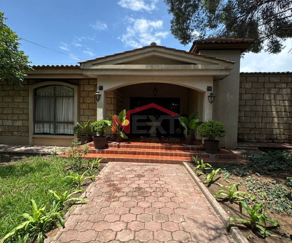 Venta de casa en Las Cabañas