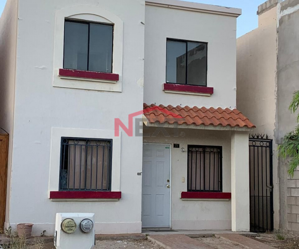 CASA EN RENTA EN LOS ENCINOS